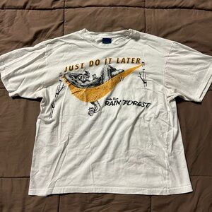 Women’s “Just Do It Later" Costa Rica Rainforest / Sloth Graphic T Medium